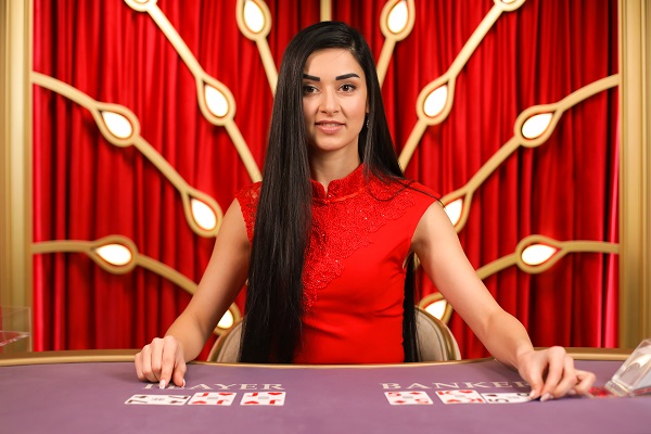 Baccarat Controlled Squeeze